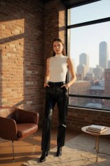 Kadın Beyaz Kolsuz Balıkçı Yaka Basic Bluz