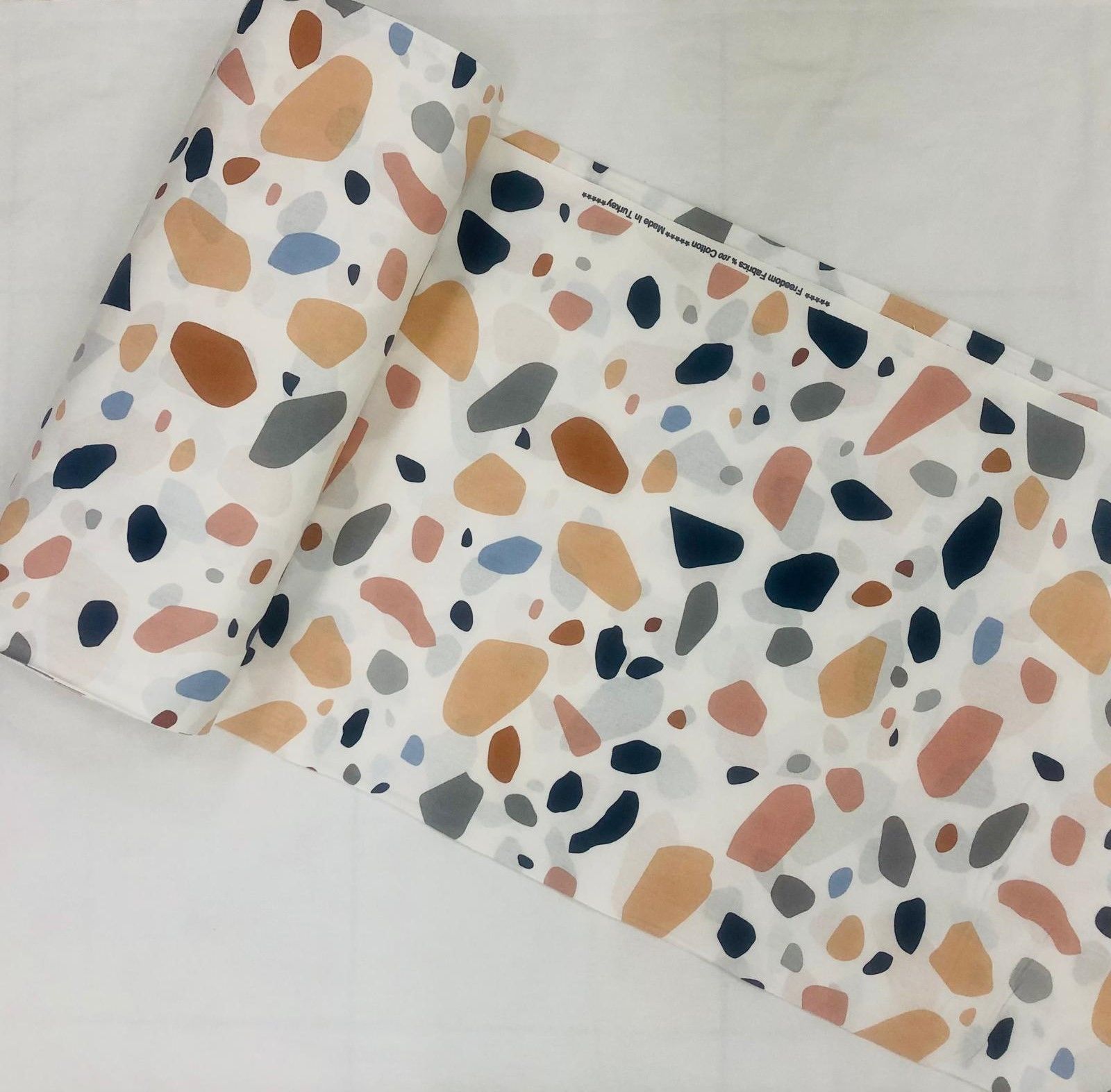 240 Cm Eninde Nevresimlik Kumaş